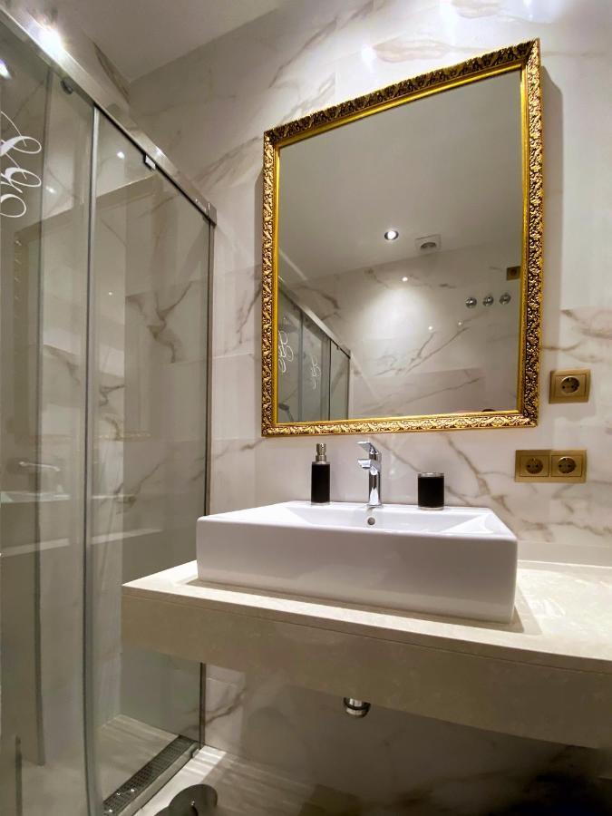 Suites San Esteban 16 Ducal Seville Exterior photo